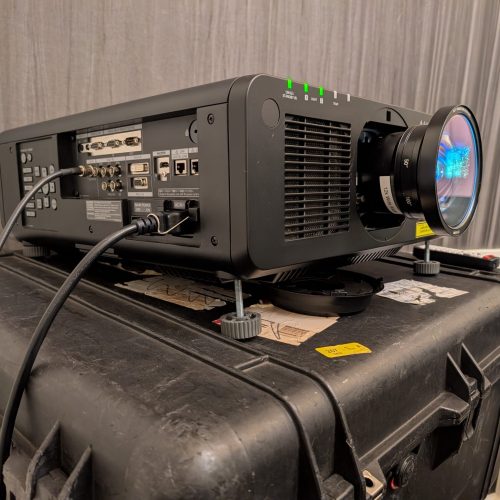 7 Reasons to Hire a Professional to Install Your Home Theater System